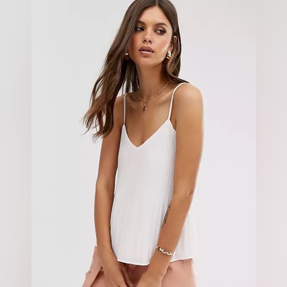 White pleated tank
